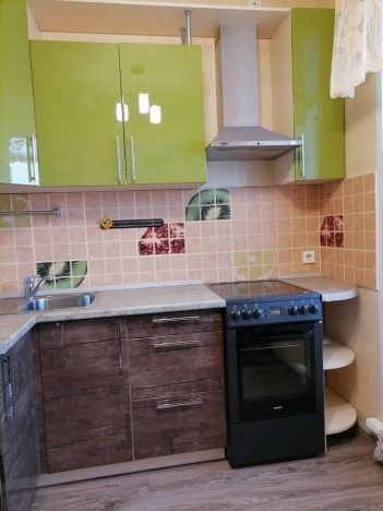 Снять квартиру у метро Площадь Маркса в Новосибирске. Вариант № 9692679, 3, площадь -  квм, цена 30000 рублей