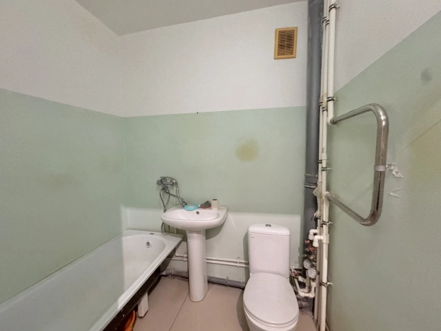 Купить однокомнатную квартиру на улице Майская в Вологодской области. Вариант № 25584, 9, площадь -  квм, цена 2350000 рублей