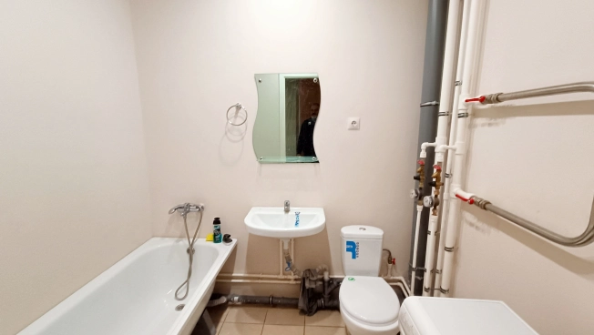 Купить однокомнатную квартиру в Воронеже. Вариант № 9110126, 13, площадь - квм, цена 5400000 рублей