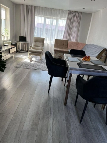 Купить дом на улице Садовая в Алтайском крае. Вариант № 37328, 2, площадь -  квм, цена 5500000 рублей