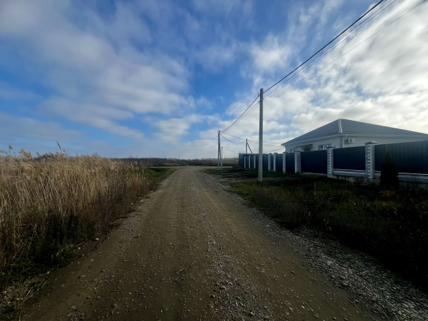 Купить дом на улице 1-й Становой проезд в Краснодаре. Вариант № 10431452, 25, площадь -  квм, цена 10000000 рублей