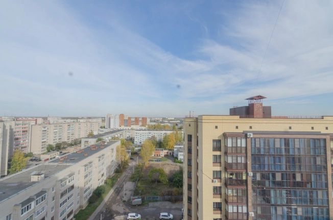 Купить двухкомнатную квартиру на улице Ленинградская в Вологде. Вариант № 16366, 31, площадь -  квм, цена 11250000 рублей