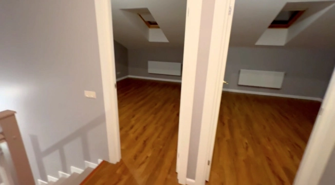 Купить четырехкомнатную квартиру в Московской области. Вариант № 9724493, 28, площадь -  квм, цена 33150000 рублей