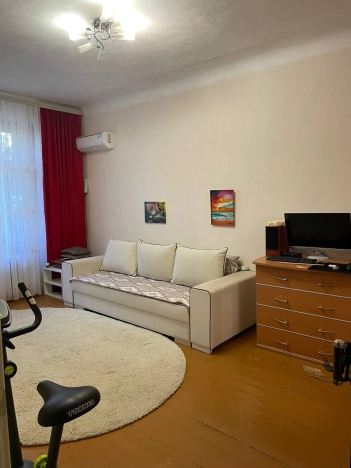 Купить однокомнатную квартиру в Волгограде. Вариант № 10344369, 1, площадь -  квм, цена 3700000 рублей