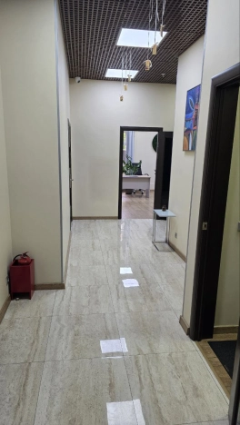 Снять коммерческую недвижимость в Москве. Вариант № 43126, 12, площадь -  квм, цена 480000.0000 рублей