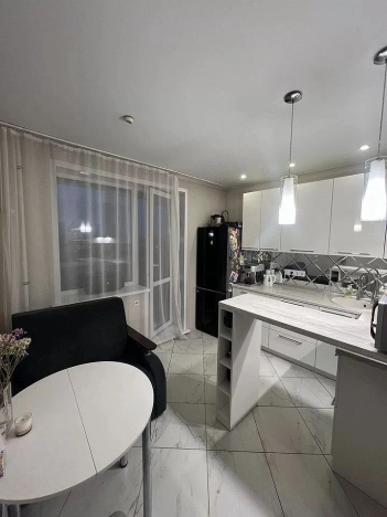 Купить квартиру на улице бульвар Строителей в Кемерове. Вариант № 50937, 0, площадь -  квм, цена 8600000 рублей