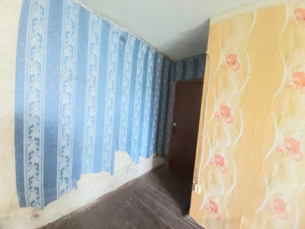 Купить комнату в Ивановской области. Вариант № 42132, 2, площадь -  квм, цена 360000 рублей