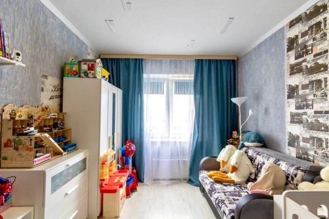 Купить трехкомнатную квартиру на улице Малоохтинский проспект в Санкт-Петербурге. Вариант № 6965550, 5, площадь -  квм, цена 14400000 рублей