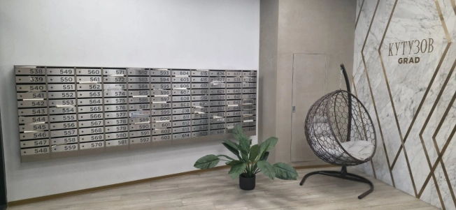 Купить квартиру в Москве. Вариант № 8869349, 13, площадь -  квм, цена 28000000 рублей