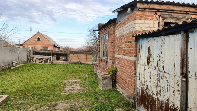 Купить дом на улице Васильковая в Краснодарском крае. Вариант № 7650852, 19, площадь -  квм, цена 3300000 рублей