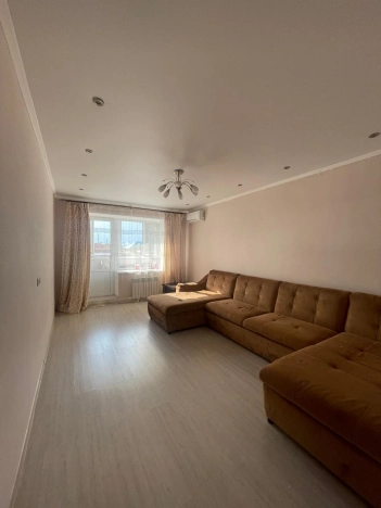 Купить двухкомнатную квартиру в Микрорайоне 4-й, Элиста в Элисте. Вариант № 3968977, 1, площадь -  квм, цена 6500000 рублей