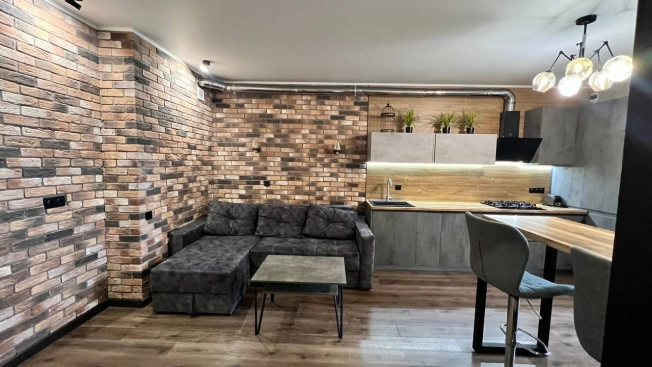 Купить двухкомнатную квартиру в районе Кировский в Ростове-на-Дону. Вариант № 615860, 6, площадь -  квм, цена 12000000 рублей