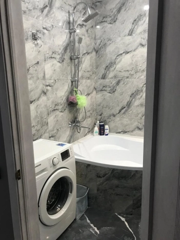 Купить трехкомнатную квартиру в Калининграде. Вариант № 6685691, 14, площадь -  квм, цена 13200000 рублей