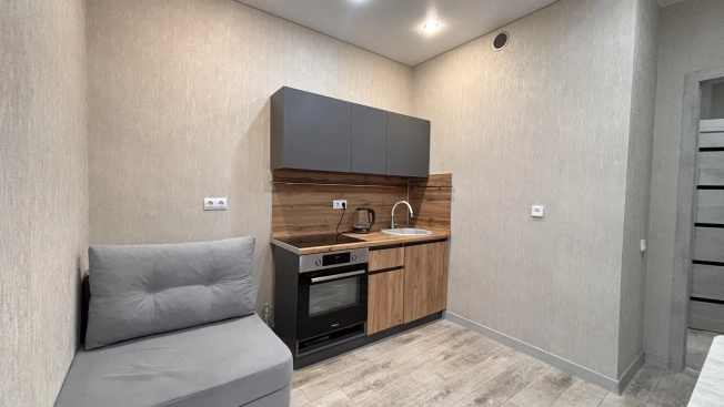 Купить однокомнатную квартиру в Старом Осколе. Вариант № 7924389, 5, площадь -  квм, цена 5400000 рублей