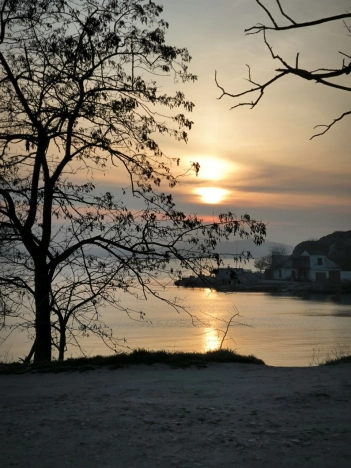 Купить трехкомнатную квартиру в Керчи. Вариант № 1433788, 12, площадь - квм, цена 6800000 рублей