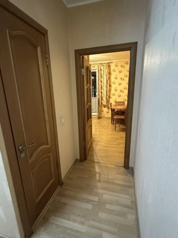 Купить квартиру в Москве. Вариант № 9123052, 6, площадь -  квм, цена 18900000 рублей