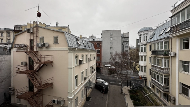 Купить квартиру в Москве. Вариант № 10619257, 41, площадь -  квм, цена 110000000 рублей