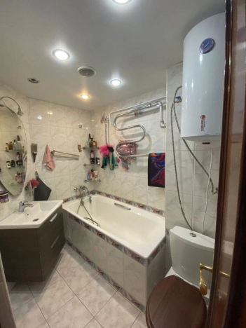 Купить квартиру в Москве. Вариант № 8166033, 11, площадь -  квм, цена 23500000 рублей