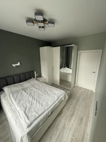 Купить квартиру в Москве. Вариант № 9975189, 13, площадь -  квм, цена 17900000 рублей