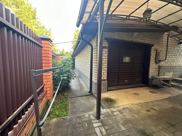 Купить дом на улице Весенняя в Калуге. Вариант № 949860, 9, площадь - квм, цена 14480000 рублей