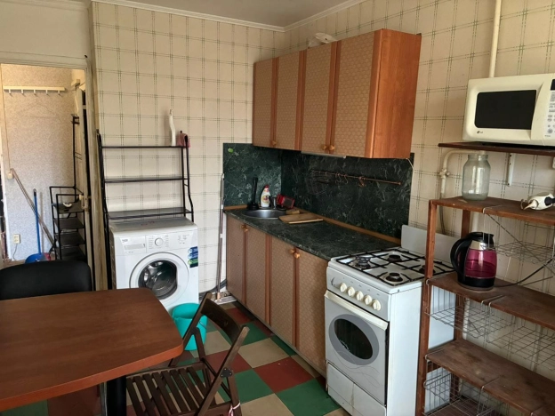 Купить квартиру в Москве. Вариант № 9930224, 13, площадь -  квм, цена 10100000 рублей