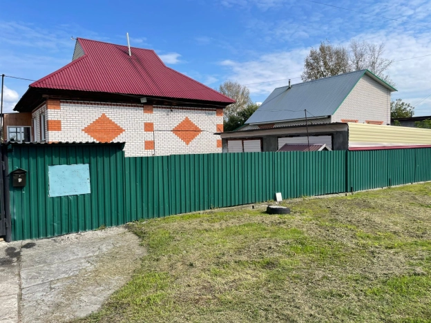 Купить дом в Алтайском крае. Вариант № 6694075, 20, площадь -  квм, цена 7600000 рублей