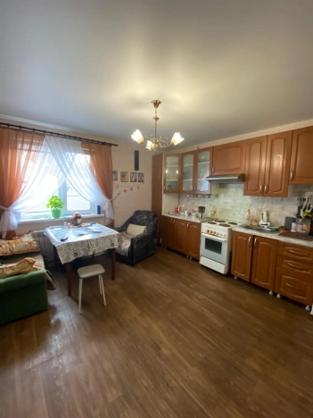 Купить дом на улице Набережная в Тюменской области. Вариант № 22641, 6, площадь -  квм, цена 7400000 рублей