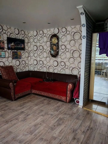 Купить квартиру на улице Инициативная в Кемерове. Вариант № 8144485, 9, площадь -  квм, цена 4250000 рублей