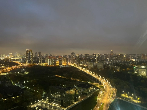 Купить квартиру в Москве. Вариант № 8425498, 33, площадь -  квм, цена 30000000 рублей