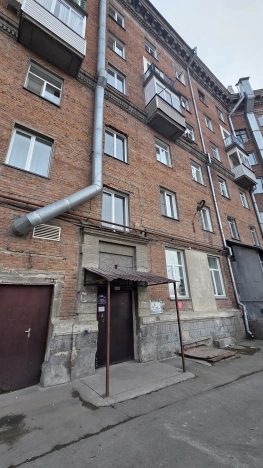 Купить трехкомнатную квартиру в Новосибирске. Вариант № 8665705, 30, площадь -  квм, цена 12500000 рублей