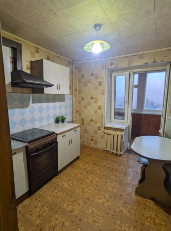 Купить многокомнатную квартиру на улице Студёный Кордон в Пензе. Вариант № 8597578, 8, площадь -  квм, цена 5950000 рублей