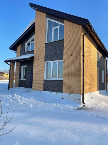 Купить дом в районе Калининский в Новосибирске. Вариант № 9100000, 11, площадь -  квм, цена 13800000 рублей