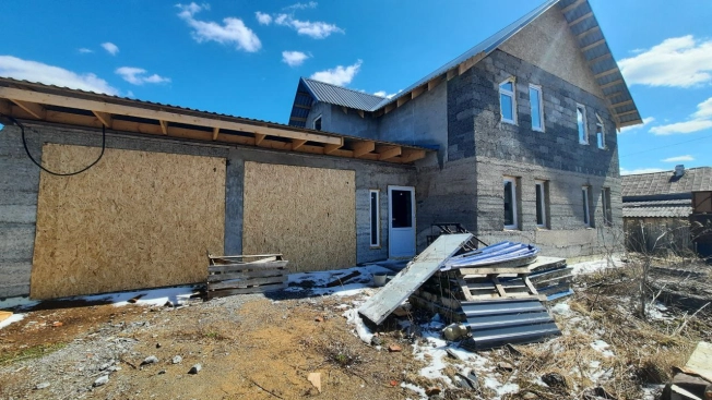 Купить дом в Микрорайоне Восточный, Тобольск в Тобольске. Вариант № 8098, 0, площадь -  квм, цена 7500000 рублей