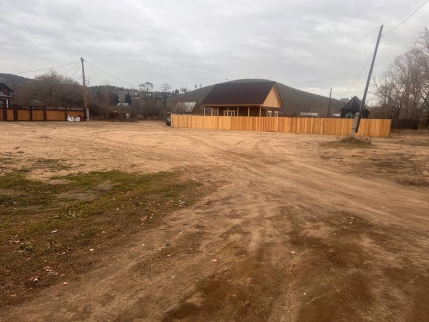 Купить земельный участок в Улан-Удэ. Вариант № 8566082, 1, площадь -  квм, цена 2700000 рублей