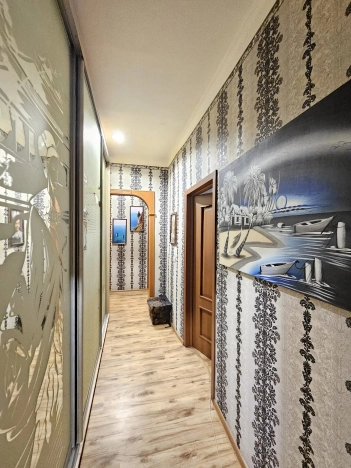 Купить квартиру в Москве. Вариант № 10432441, 17, площадь -  квм, цена 23500000 рублей