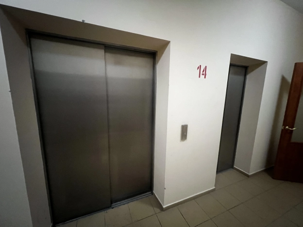 . Вариант № 19630, 17, площадь - 58.5 квм, цена 14200000 рублей