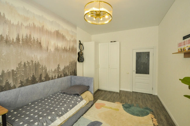 . Вариант № 7636423, 17, площадь - 81.5 квм, цена 12500000 рублей