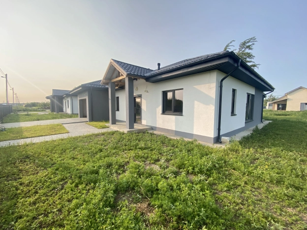 Купить дом на улице Средний переулок в Калининграде. Вариант № 51244, 0, площадь -  квм, цена 11000000 рублей