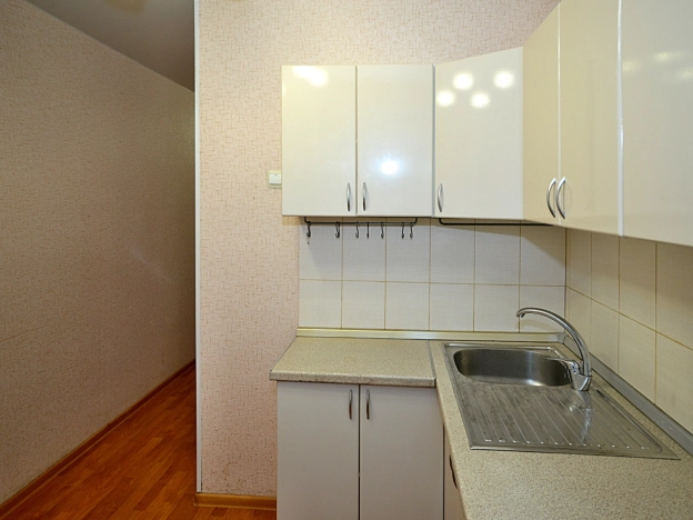 Купить двухкомнатную квартиру на улице Красный проспект в Новосибирске. Вариант № 21327, 2, площадь -  квм, цена 6200000 рублей