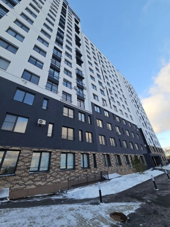 Снять квартиру в Тобольске. Вариант № 9280953, 16, площадь -  квм, цена 45000 рублей