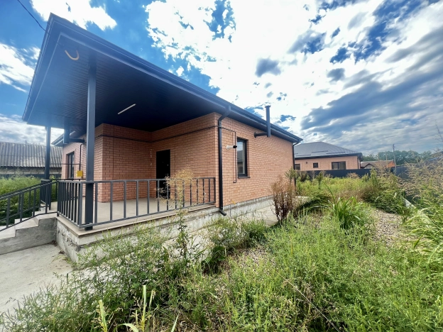 Купить дом в Республике Адыгея. Вариант № 3065532, 1, площадь -  квм, цена 7600000 рублей