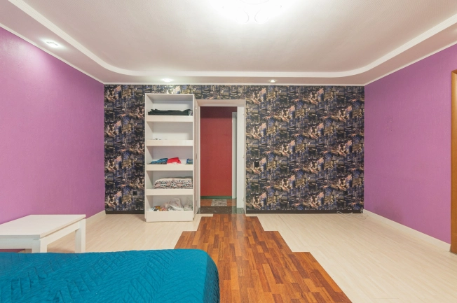 Купить четырехкомнатную квартиру в Вологде. Вариант № 28846, 8, площадь -  квм, цена 11750000 рублей