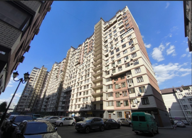 Купить двухкомнатную квартиру в Краснодаре. Вариант № 10419471, 0, площадь -  квм, цена 8000000 рублей