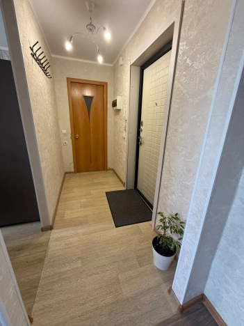 Купить однокомнатную квартиру в Республике Башкортостан. Вариант № 9363208, 6, площадь -  квм, цена 3680000 рублей