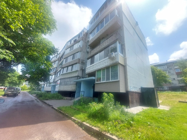 Купить однокомнатную квартиру в Приморском крае. Вариант № 52211, 8, площадь -  квм, цена 3600000 рублей