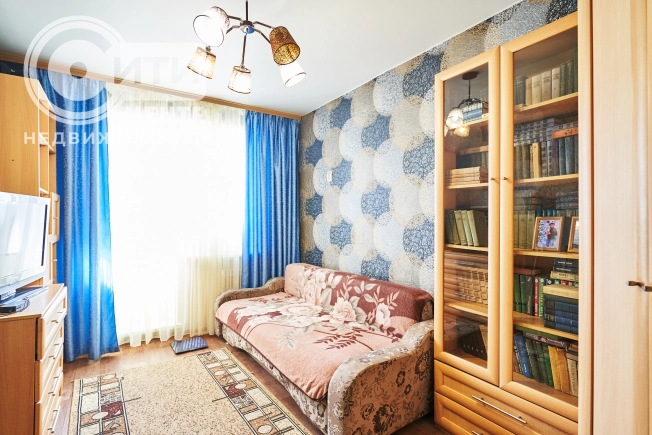 Купить трехкомнатную квартиру в Воронеже. Вариант № 5231799, 12, площадь -  квм, цена 6499000 рублей