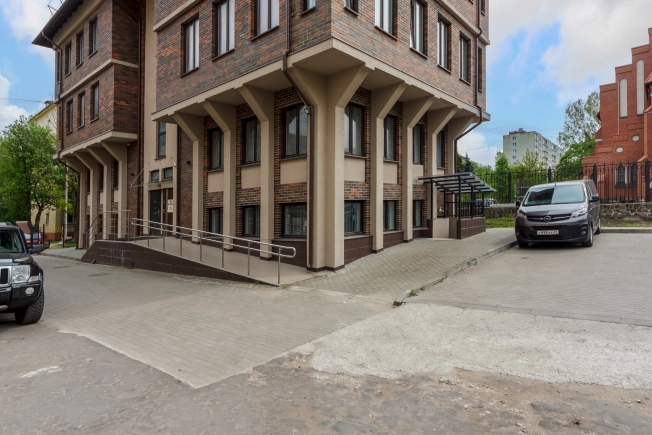 Купить коммерческую недвижимость в Калининграде. Вариант № 39857, 6, площадь -  квм, цена 110000000 рублей