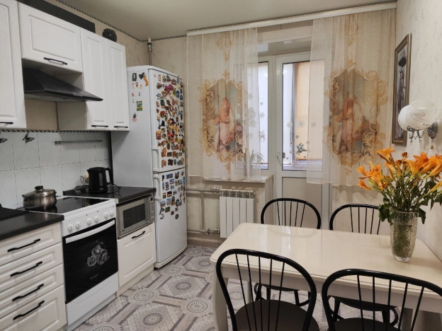 Купить квартиру на улице бульвар Юности в Белгороде. Вариант № 6242771, 1, площадь -  квм, цена 7400000 рублей