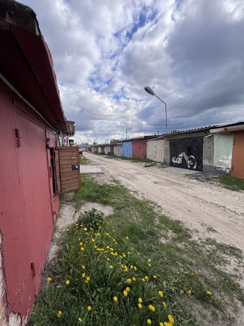 Купить гараж в Микрорайоне имени Малеева и Кангина, Ковров в Коврове. Вариант № 11619, 0, площадь - квм, цена 560000 рублей