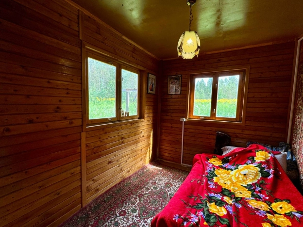 Купить дачу в Калужской области. Вариант № 2932784, 8, площадь -  квм, цена 2200000 рублей